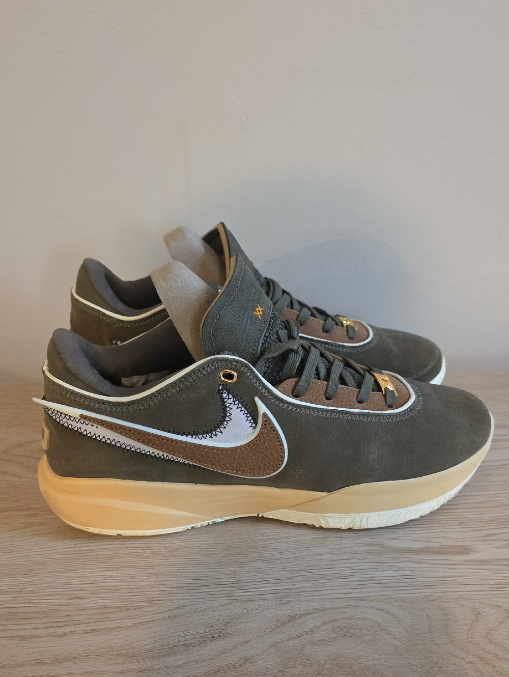 Nike Men’s Olive Green and Tan Suede Sneakers